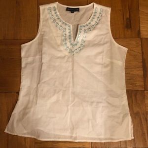 Sleeveless cotton summer top